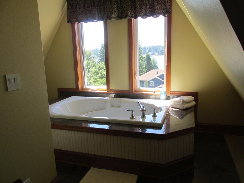 Mansion Inn Lake Stevens Zimmer foto